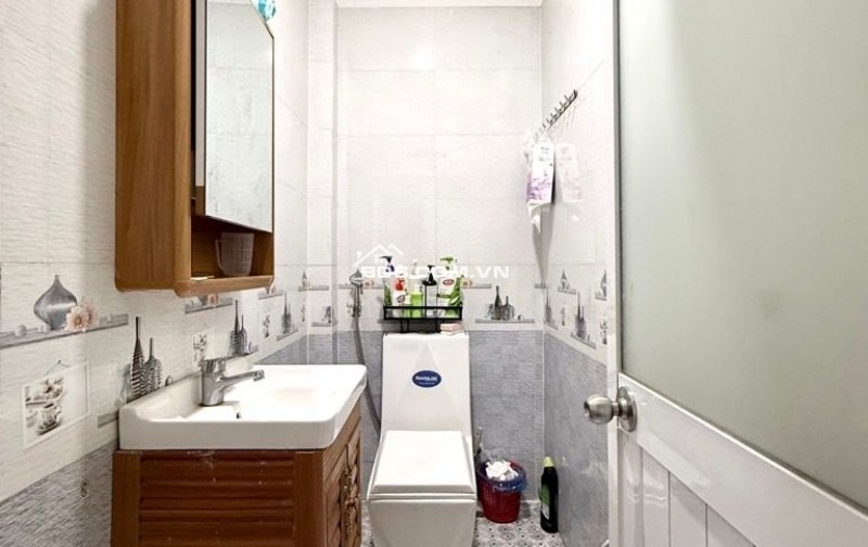 BÁN NHÀ HXH TÊN LỬA – DT 56M² – NỞ HẬU 5.7M – NHÀ MỚI – GIÁ CHỈ 5.6 TỶ